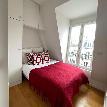 Champs De Mars - Laos Apartment Paris Exterior photo